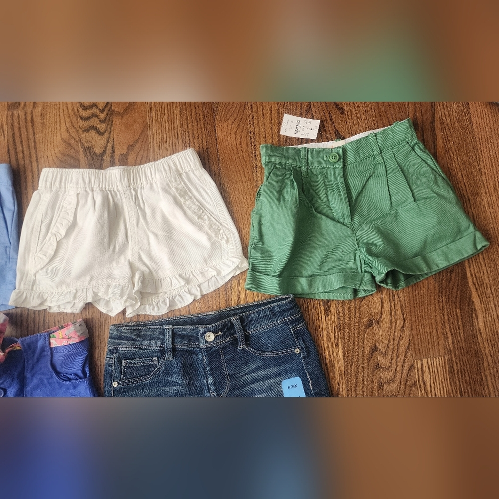 Crewcuts White Ruffle Hem Girls' Shorts - Picture 2 of 4